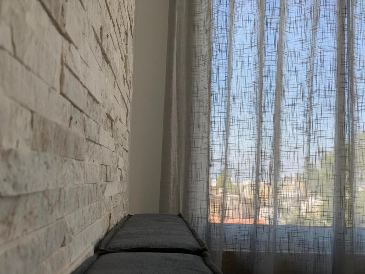Maya New Guest House -Panoramic Sea&Citycentre View, ハイファ エクステリア 写真