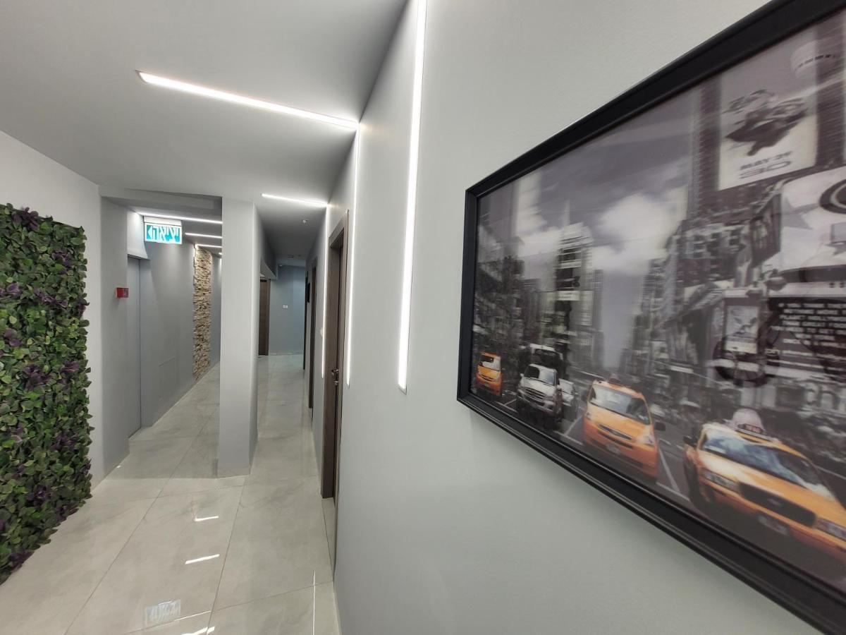 Maya New Guest House -Panoramic Sea&Citycentre View, ハイファ エクステリア 写真